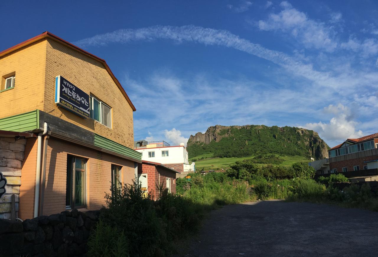 Hotel Santiago G.H Seongsan Seogwipo Zewnętrze zdjęcie
